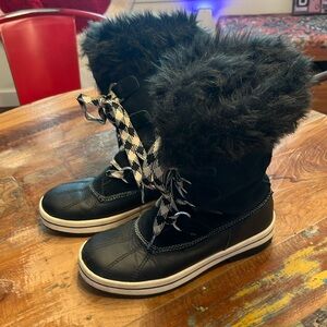Bass Women’s Snow Boots